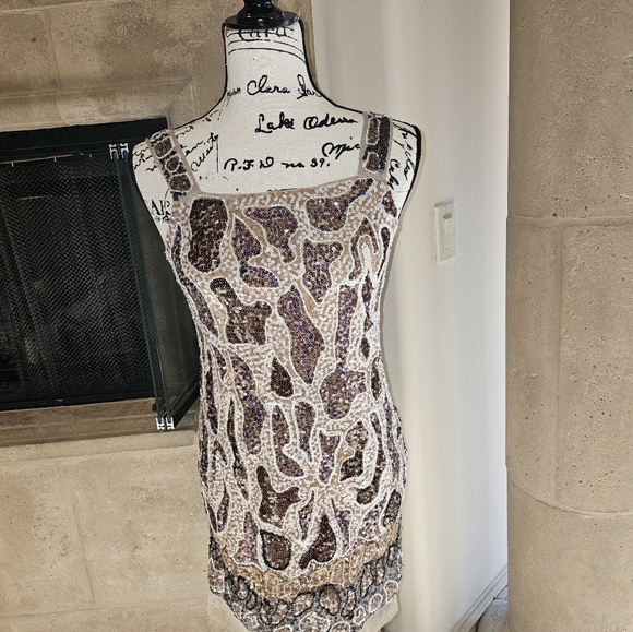 NEW DRESS - Picture 2 of 7